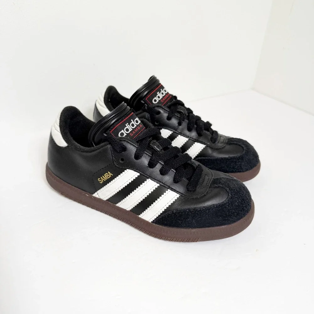 Adidas Samba Shoes Boys Size 1 Black White Classic Indoor Soccer Sneakers